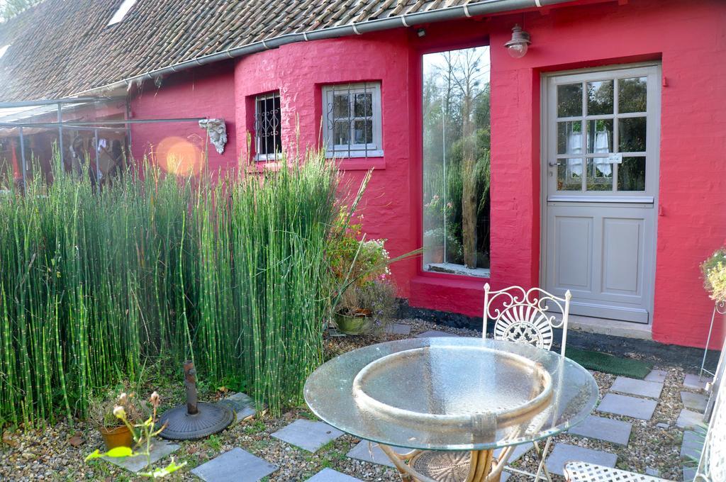 Villa La Petite Madeleine La Madelaine-sous-Montreuil Exterior foto